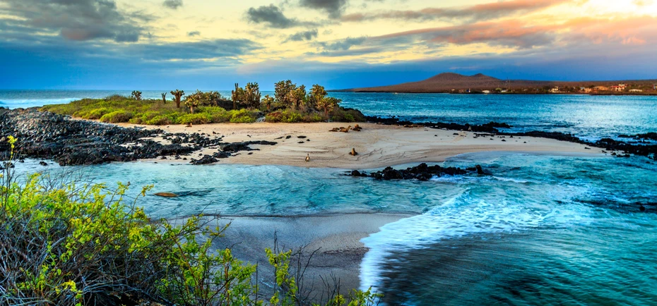 crystal cruises onland program ISLAND-HOPPING IN THE GALAPAGOS